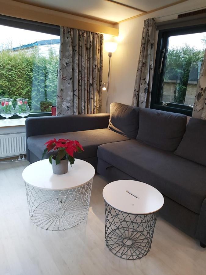 Comfortabel En Gezellig Familie Chalet Tot 6 Personen Op De Veluwe Bungalowpark De Kern بوتِنْ المظهر الخارجي الصورة