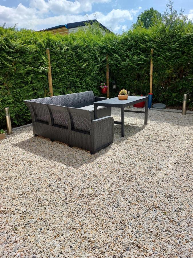 Comfortabel En Gezellig Familie Chalet Tot 6 Personen Op De Veluwe Bungalowpark De Kern بوتِنْ المظهر الخارجي الصورة