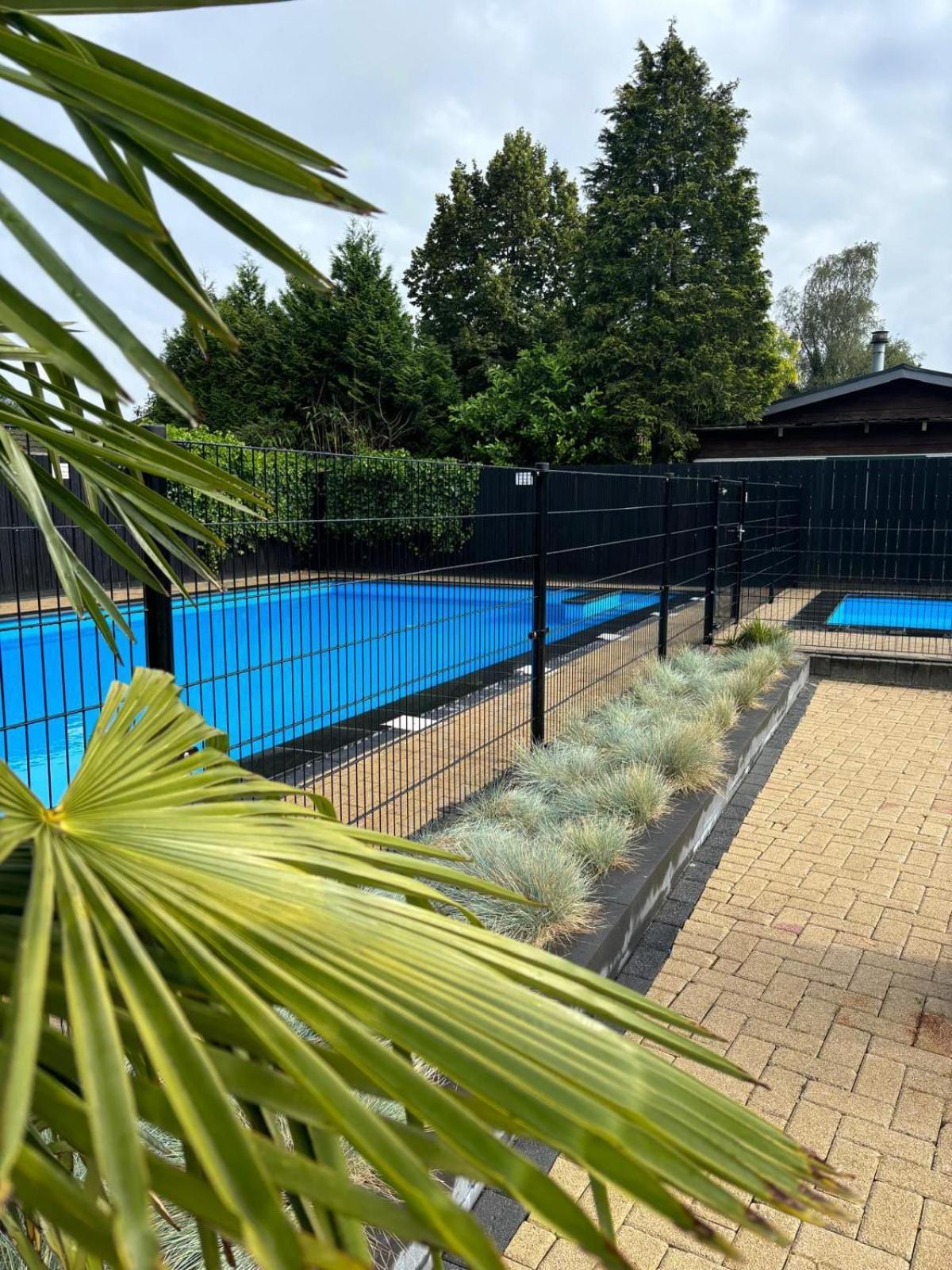 Comfortabel En Gezellig Familie Chalet Tot 6 Personen Op De Veluwe Bungalowpark De Kern بوتِنْ المظهر الخارجي الصورة